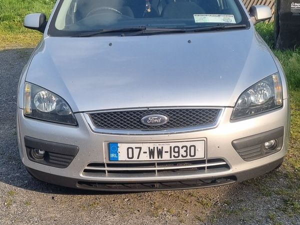 Ford Focus Hatchback, Petrol, 2007, Silver