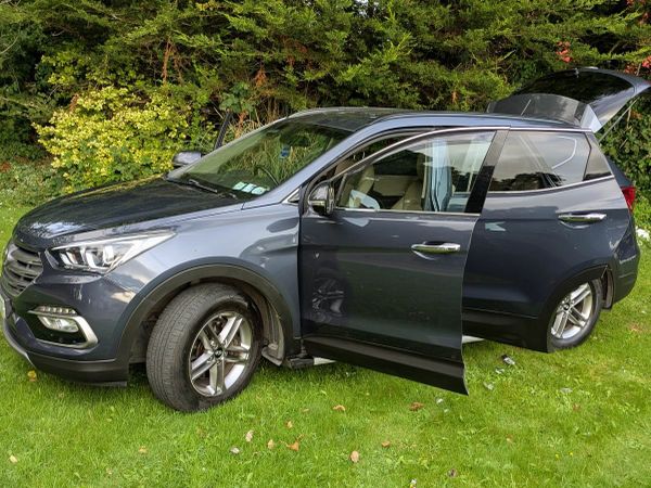Hyundai Santa Fe SUV, Diesel, 2017, Blue