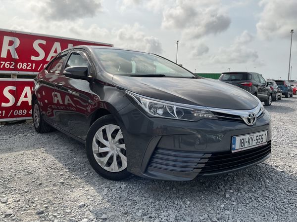 Toyota Corolla Saloon, Diesel, 2018, Grey