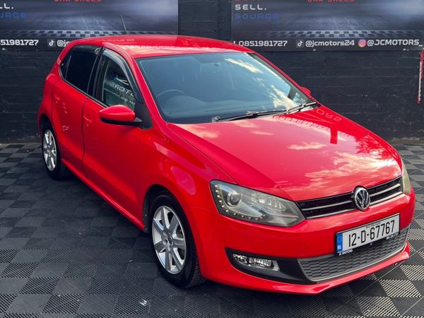 Volkswagen Polo Hatchback, Petrol, 2012, Red