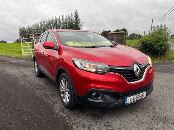 Renault Kadjar SUV, Diesel, 2017, Red