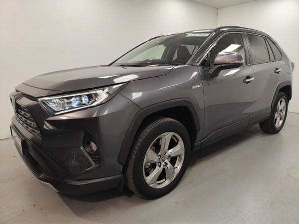 Toyota RAV4 Estate, Petrol Hybrid, 2022, Grey
