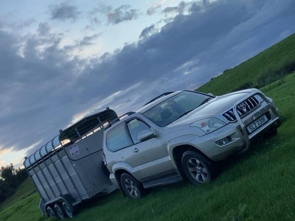 Toyota Land Cruiser SUV, Diesel, 2006, Gold