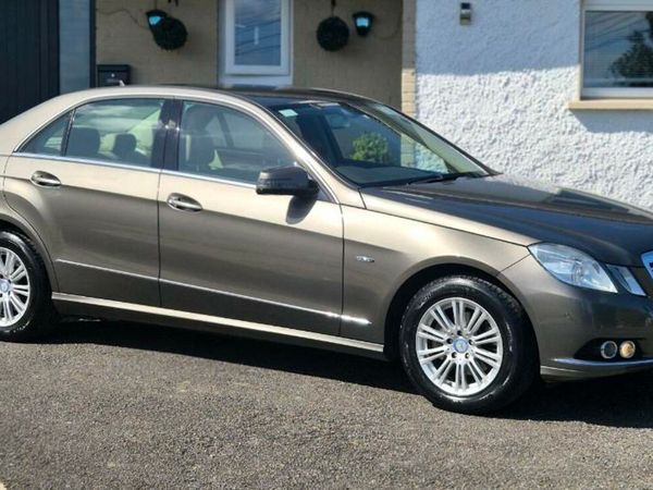 Mercedes-Benz E-Class Saloon, Diesel, 2010, Grey