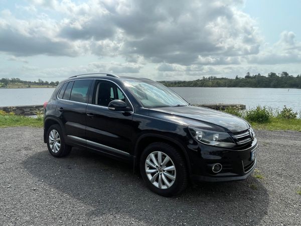 Volkswagen Tiguan SUV, Diesel, 2013, Black