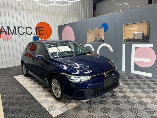 Volkswagen Golf Hatchback, Petrol, 2021, Blue