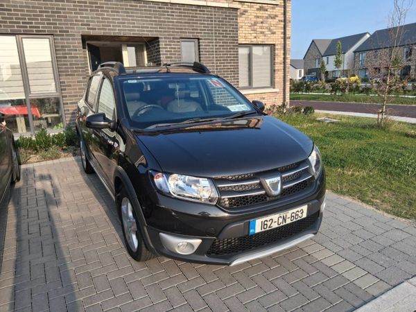 Dacia Sandero Stepway Hatchback, Diesel, 2016, Black