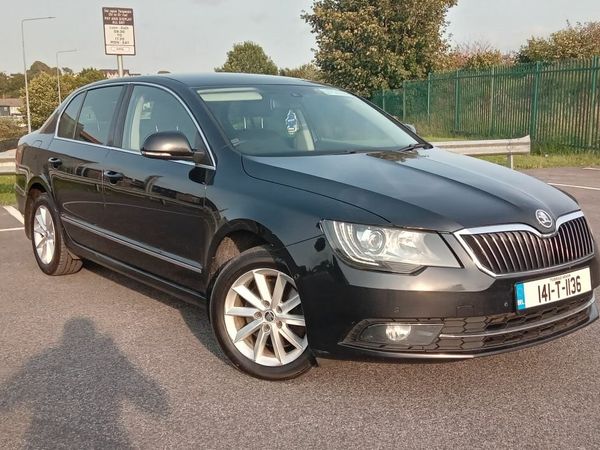 Skoda Superb Saloon, Diesel, 2014, Black