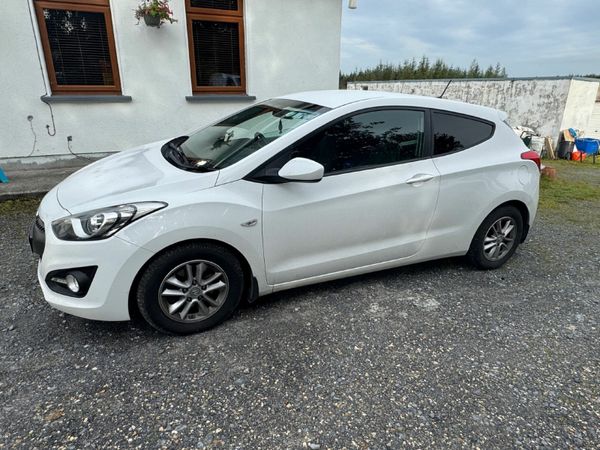 Hyundai i30 Van, Diesel, 2015, White