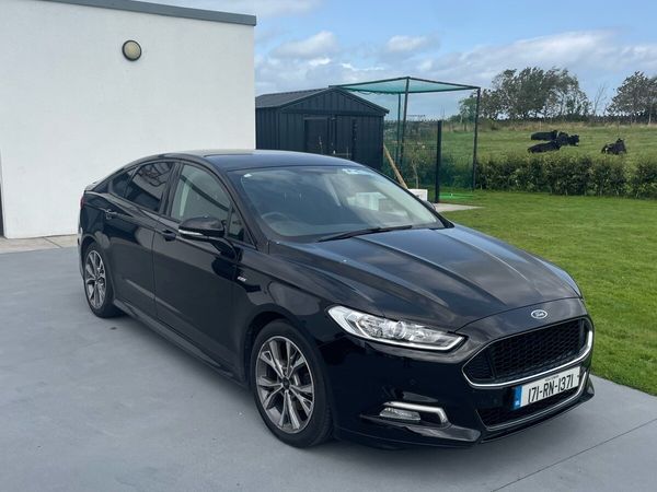 Ford Mondeo Hatchback, Diesel, 2017, Black