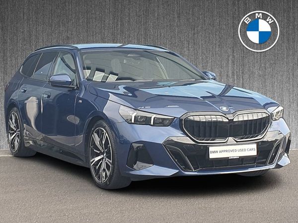 BMW 5-Series Estate, Petrol Plug-in Hybrid, 2024, Blue