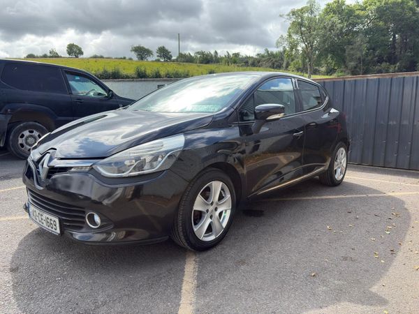 Renault Clio Hatchback, Petrol, 2014, Black