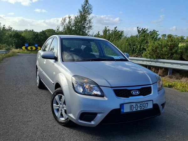 Kia Rio Saloon, Diesel, 2010, Silver