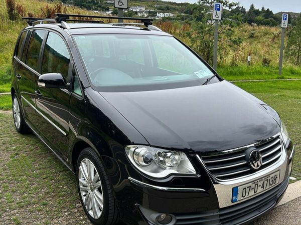 Volkswagen Touran MPV, Diesel, 2007, Black