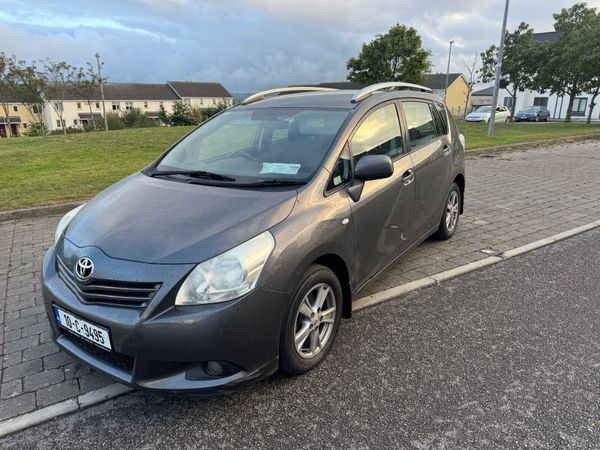 Toyota Verso MPV, Diesel, 2010, Grey