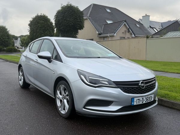 Opel Astra Hatchback, Petrol, 2017, Grey