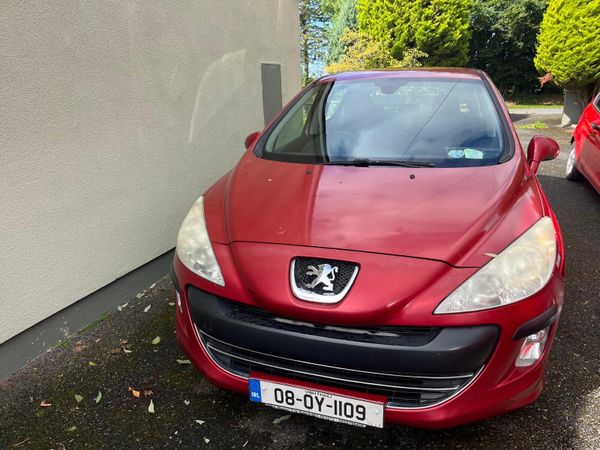 Peugeot 308 Hatchback, Diesel, 2008, Red