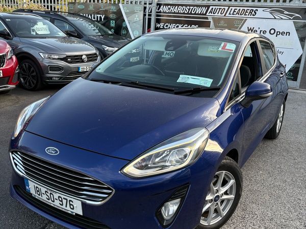 Ford Fiesta Hatchback, Petrol, 2018, Blue