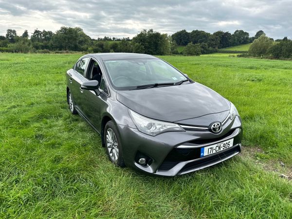Toyota Avensis Saloon, Diesel, 2017, Grey