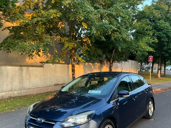 Ford Focus Hatchback, Diesel, 2012, Blue