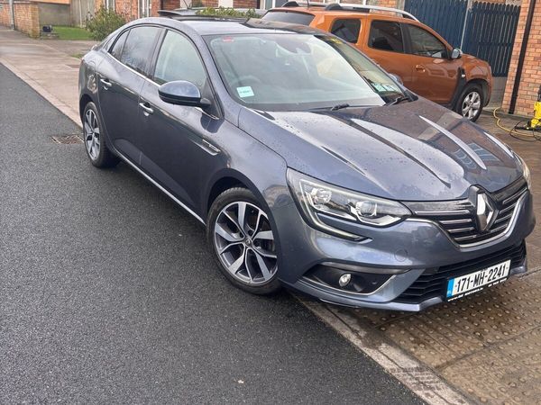 Renault Megane Saloon, Diesel, 2017, Grey