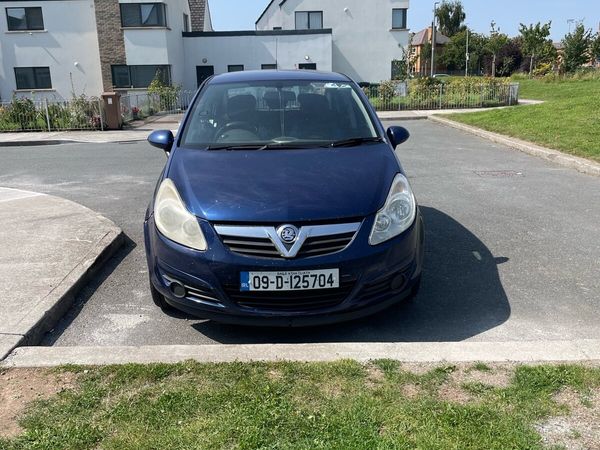 Vauxhall Corsa Hatchback, Diesel, 2009, Blue
