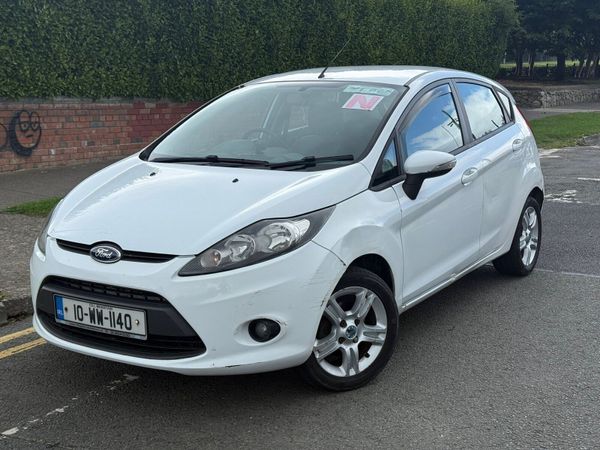 Ford Fiesta Hatchback, Petrol, 2010, White