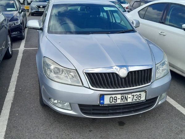 Skoda Octavia Hatchback, Diesel, 2009, Silver
