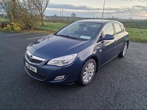 Opel Astra MPV, Diesel, 2012, Blue