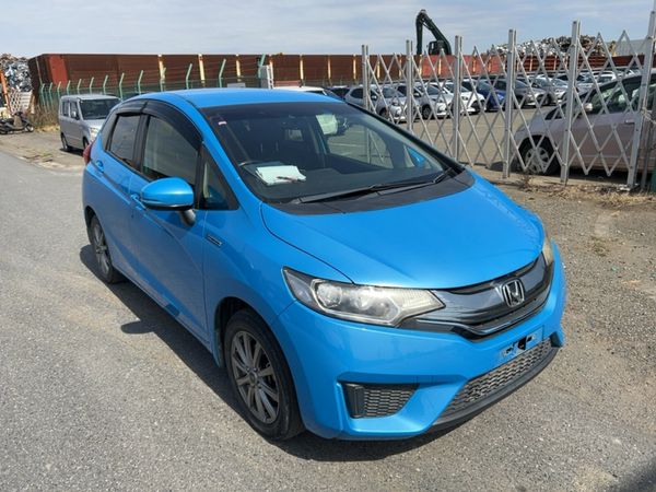 Honda Fit Hatchback, Petrol Hybrid, 2014, Blue