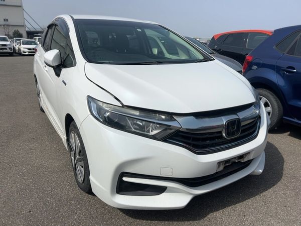 Honda Shuttle SUV, Petrol Hybrid, 2018, White