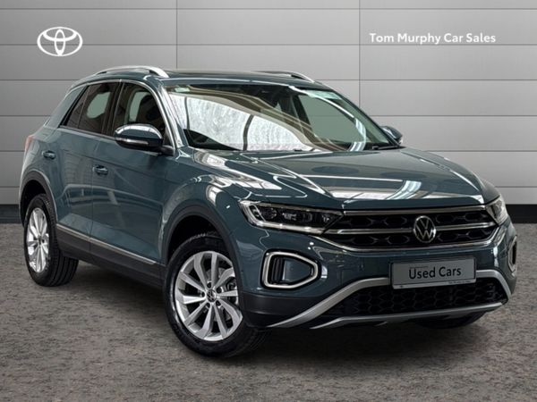 Volkswagen T-Roc Estate, Petrol, 2022, Blue