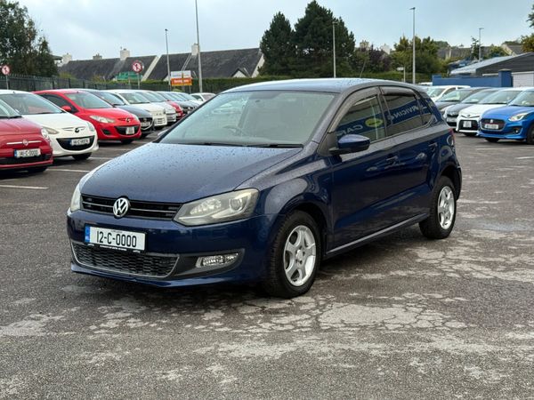 Volkswagen Polo Hatchback, Petrol, 2012, Blue