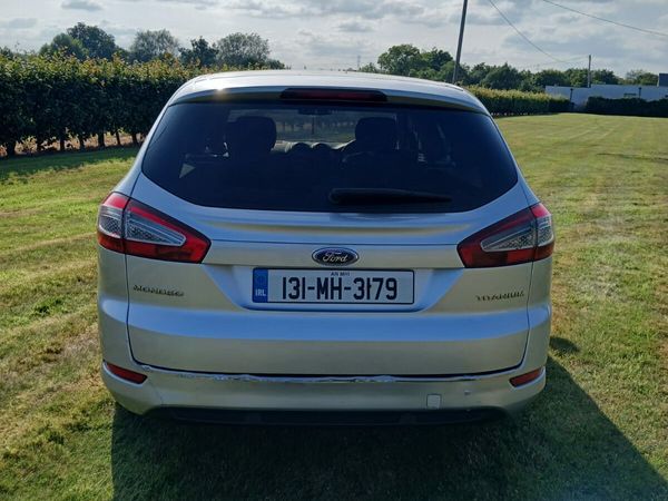 Ford Mondeo Estate, Diesel, 2013, Silver