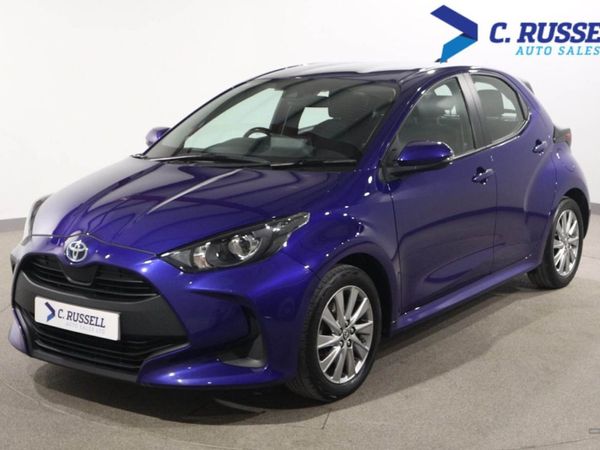 Toyota Yaris , Hybrid, 2022, Blue