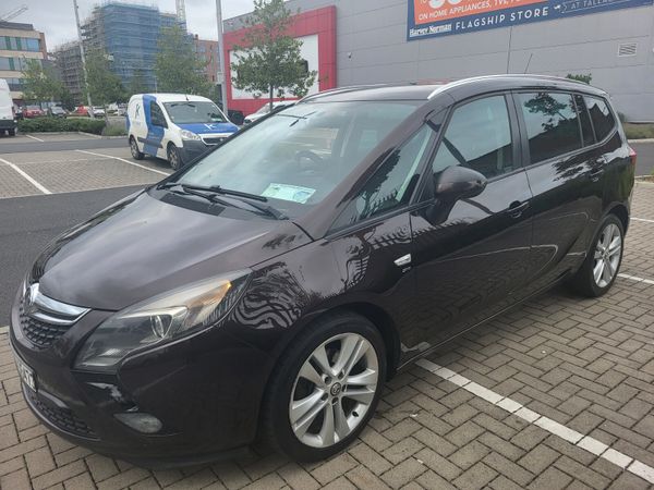 Vauxhall Zafira MPV, Diesel, 2014, Brown