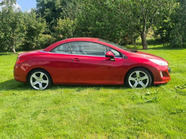 Peugeot 308 Convertible, Petrol, 2010, Red
