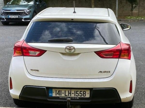Toyota Auris Van, Diesel, 2014, White