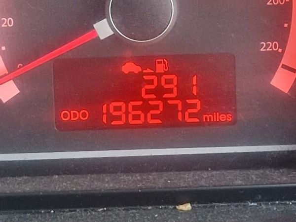 Kia Ceed Hatchback, Diesel, 2011, Silver