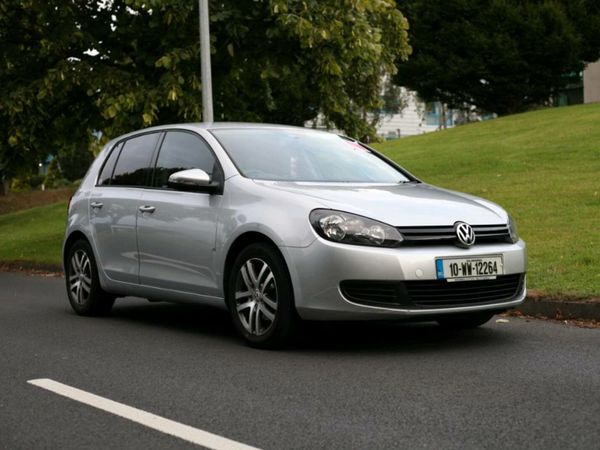 Volkswagen Golf Hatchback, Petrol, 2010, Silver