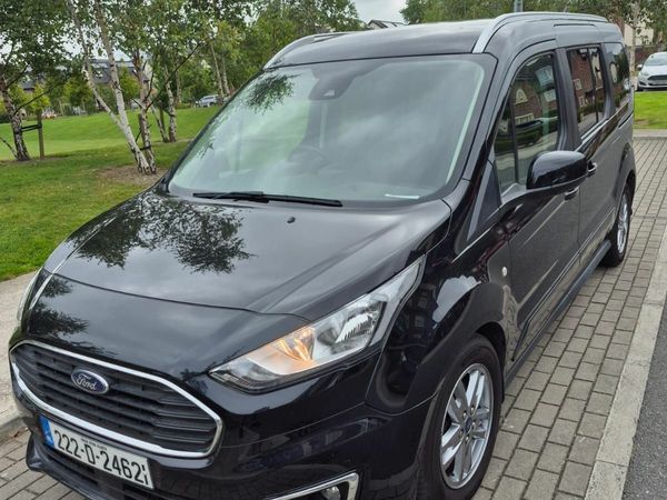 Ford Tourneo Connect MPV, Diesel, 2022, Black