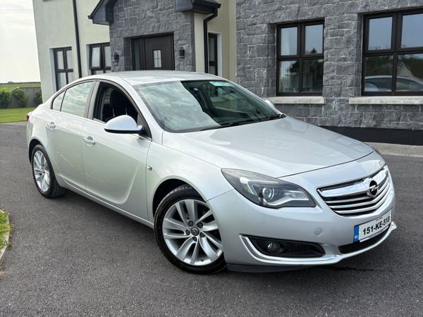 Opel Insignia Saloon, Diesel, 2015, Silver