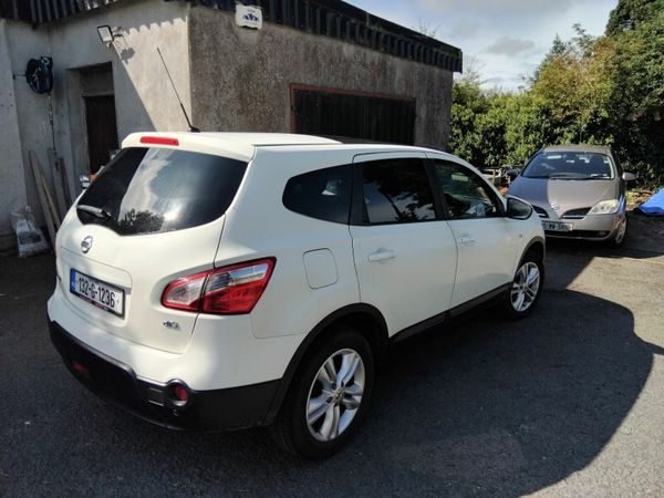 Nissan Qashqai+2 MPV, Diesel, 2013, White