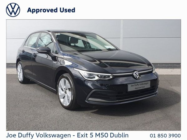 Volkswagen Golf Estate, Petrol, 2022, Black