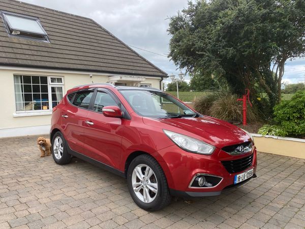Hyundai ix35 SUV, Diesel, 2010, Red