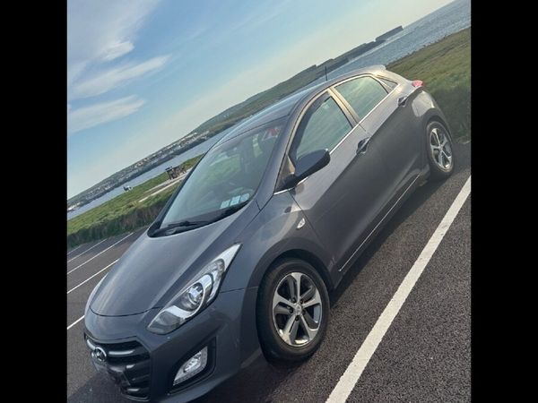 Hyundai i30 Hatchback, Diesel, 2016, Grey