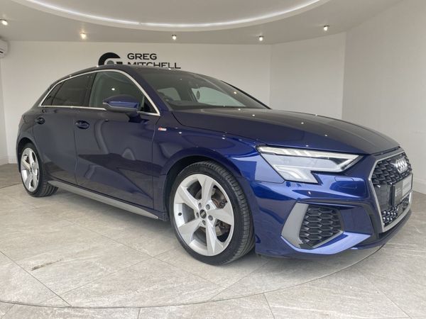 Audi A3 Hatchback, Diesel, 2021, Blue