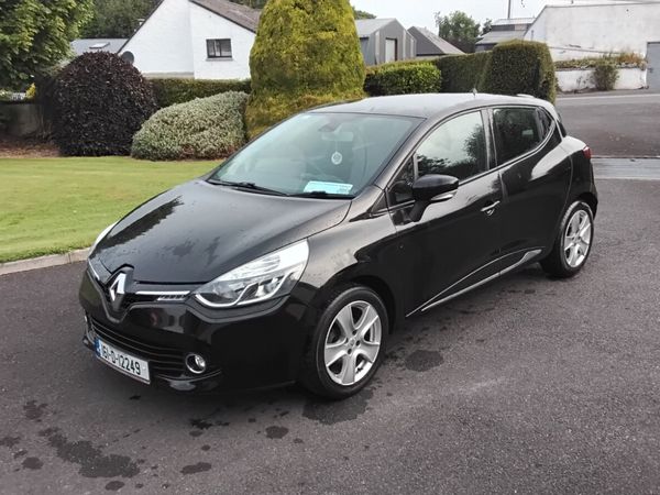 Renault Clio Hatchback, Petrol, 2016, Black
