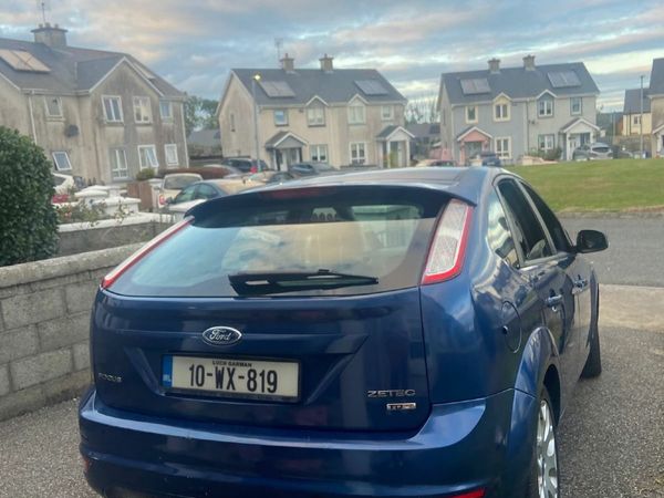 Ford Focus Hatchback, Diesel, 2010, Blue