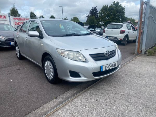 Toyota Corolla Saloon, Petrol, 2010, Silver